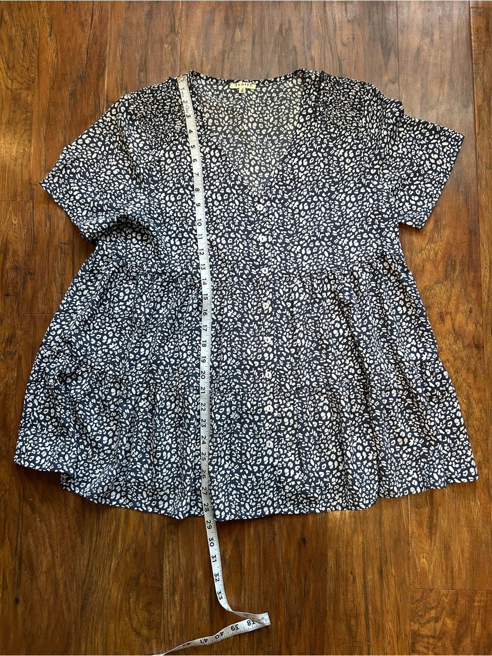 JODIFL Navy and White V-Neck Short Sleeve Babydoll Tunic - Picture 6 of 8